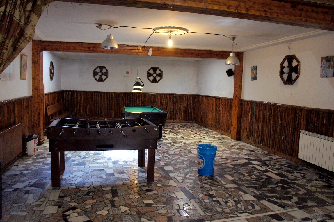 Entertainment area with pool,table tennis, and football table
